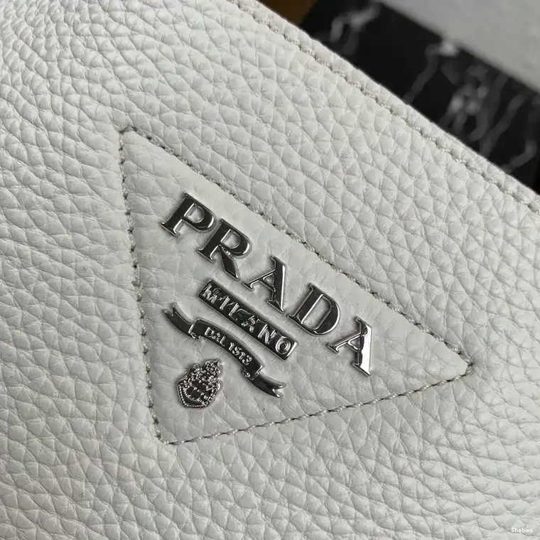 Prada Bag 2204YA0048 0702